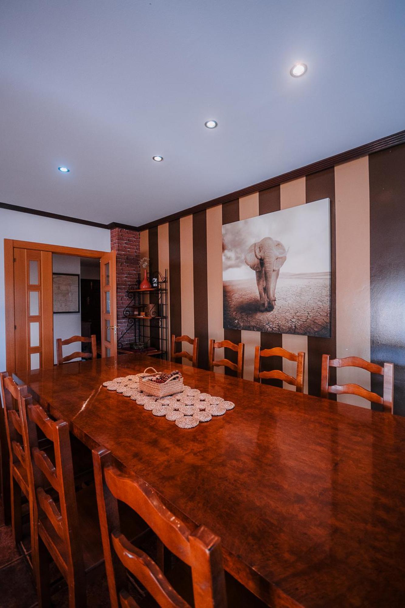 Villa Tiviti Овиедо Екстериор снимка